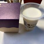 西通りプリン - 濃厚ミルク３１３円。

九州産の良質なミルクをたっぷりと使用したプリンです。