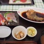 さかなや山田商店 - オコゼ煮付け定食♪