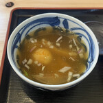 Menya Nanai Chi - 鶏と魚介の塩つけ麺のつけ汁
