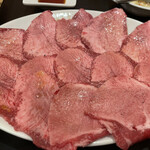 ホルモン焼肉 ばぶ - 特上たん