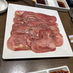 Yakiniku Ya Manyuutei - 