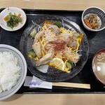 Teishokuya Motochan - ふぐの唐揚げ定食