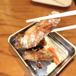大衆酒場ホームラン食堂 - 旨手羽揚げ【250円】