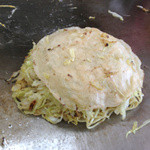 広島風お好み焼 かんらん - ２４分後：こちらが表かと思いきや裏面になります。