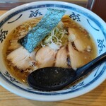 Momokuri Sannen Kaki Hachinen - うすくち醤油ラーメン普通、トロトロバラチャーシュー