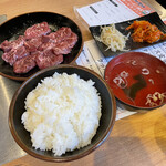 Sumibi Yakiniku Shokudouen - 