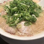 来来亭  - こってりラーメン　アップ