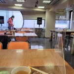 新天町倶楽部 - お店、内観。写真右手は、新天町従業員スペース。