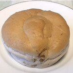 シャトレーゼ - テーブルロール（くるみ）