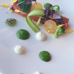 横浜モノリス - 