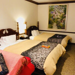 湯布院ホテル森のテラス - KINGサイズ着いたら部屋が空いてて、良い部屋に