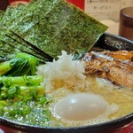麺屋 要 - 特製鶏白湯ラーメン　醤油　大盛り