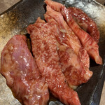 焼肉ハウス大将軍 - 並じゃない並カルビ