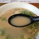 らーめん 中 - スープ。