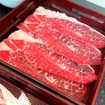 美山 - 牛肉&豚肉食べ放題コースの牛肉