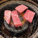 焼肉 肉の街 - 