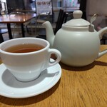 カフェ＆ブックス ビブリオテーク - 紅茶