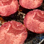 焼肉食べ放題 感激どんどん - 料理写真: