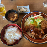 ニューなかむら - メンチカツ・チキンカツ定食