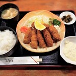 大富士 - カキフライ定食