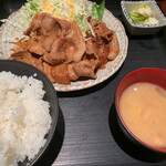 Komoriya - しょうが焼き定食