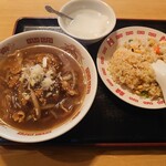 Shinsei Ki - 豚バラ玉ネギ麺と半チャーハン　\900(23-01)