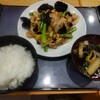 Issaku - 豚肉ときくらげの卵炒め定食　792円