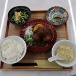 コスモ厨房 神田軒 - 中華肉団子定食　1,080円