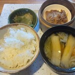 柏ノ木 - ごはん、スープ、点心、小鉢