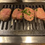 大阪焼肉・ホルモン ふたご - タン