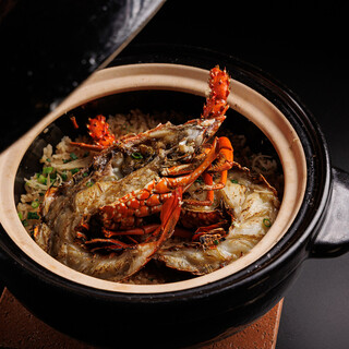 ◇The ultimate earthenware pot rice◇A spectacular earthenware pot rice made with Michelin-approved rice