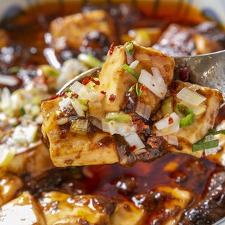 將考究的“正宗麻婆豆腐”與體味十足的糙米混合一起享用