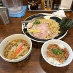 Tsukemen Tetsu - 生姜醤油つけ麺・そぼろご飯