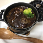 麺とワイン 夜鳴ラーメン いとうや - 牛ほほ肉の赤ワイン煮込み