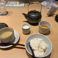 豆富料理と吟醸せいろ蒸し 八かく庵 大阪ステーションシティ店 - 