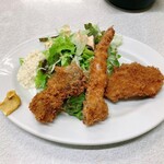 ゆたか食堂 - 海老、牡蠣、ヒレカツ　この日は白州、ソーダ1ℓ込みで8150円