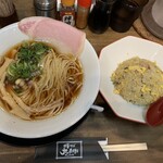 中華そば 九兵衛 本店 - 