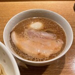 中華そば　桃李 - スープ