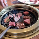 焼肉ハウス香洛園 - 焼肉_2022年12月