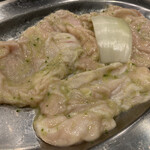 焼肉 三四郎 - 塩ホルモン¥440