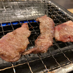 焼肉 三四郎 - 
