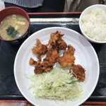 やすとみ食堂 - 