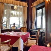 メインダイニングルーム - 