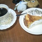 窯右衛門 - 上越市シティーライトさんの持ち帰り豆のノアール、チーズケーキ。