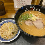 麺屋 わがもん 大名本店 - Aセット980円