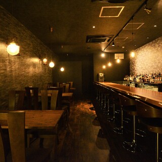 【駅近の隠れ家ダイニング・バー】