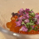 登喜和鮨 - 鮭の頭と骨で炊いた煮凝潰しイクラ