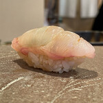 登喜和鮨 - 新潟産クエしゃぶしゃぶ昆布出汁漬け