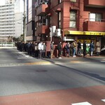 ラーメン二郎 - 1月5日の行列