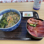 横浜魚市場卸協同組合 厚生食堂 - あくまでも半鮪鉄火丼